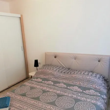 Aqua Blue Nord Apartment